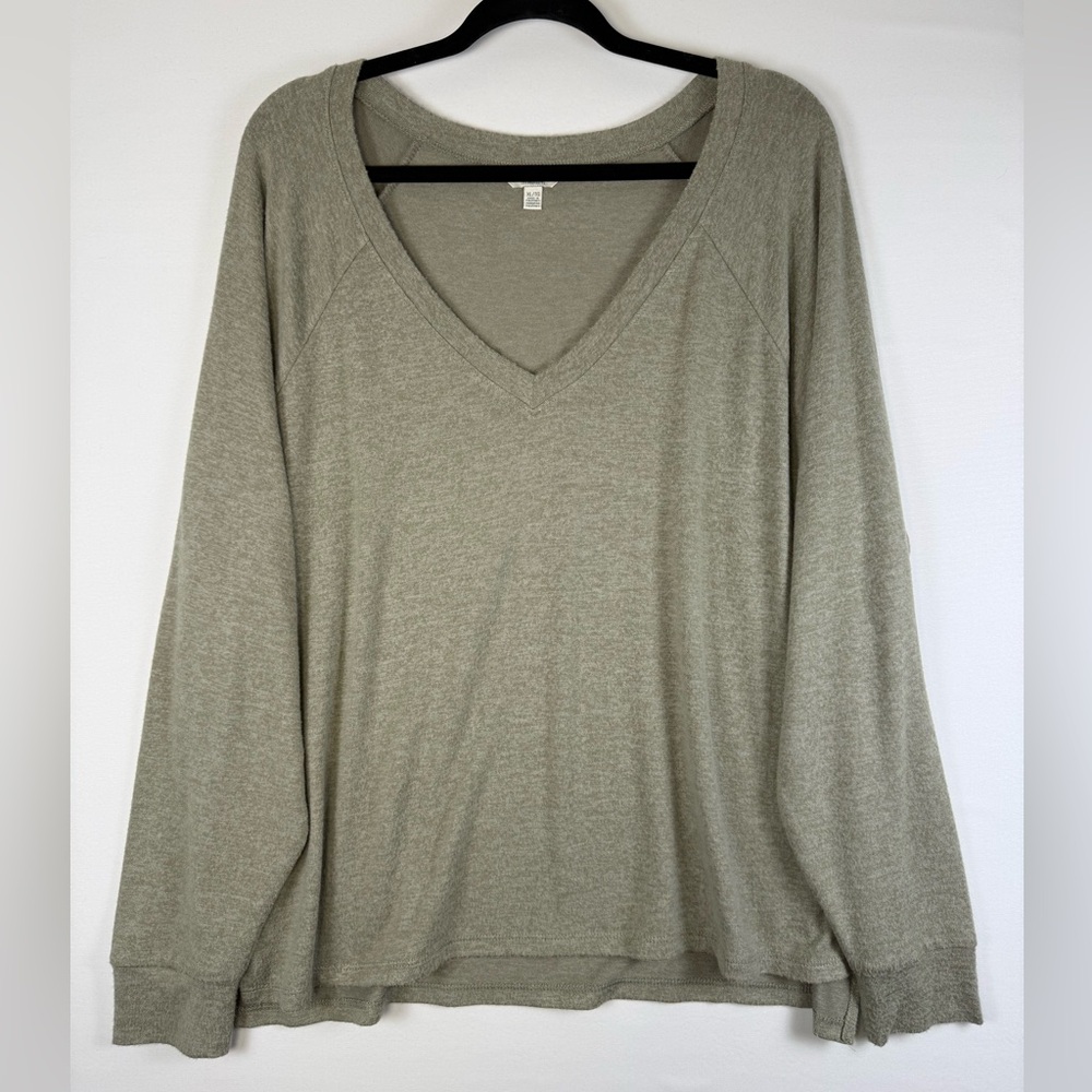 Lucky Brand Women’s V-Neck High-Low Pullover, Green, XL